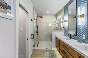 1990 Royalville Ct, Crystal Beach, TX 77650 - Photo 24