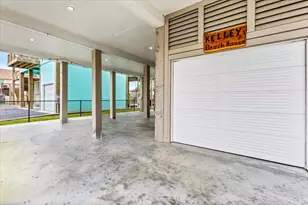 1990 Royalville Ct, Crystal Beach, TX 77650 - Photo 34