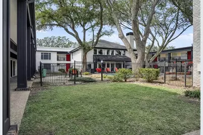 2815 Greenridge Drive #2-106, Houston, TX 77057 - Photo 1