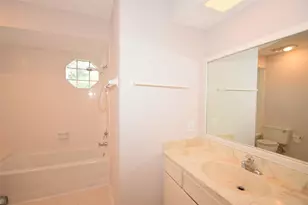 14239 Misty Meadow Ln, Houston, TX 77079 - Photo 22