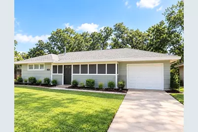 233 Caladium Street, Lake Jackson, TX 77566 - Photo 1