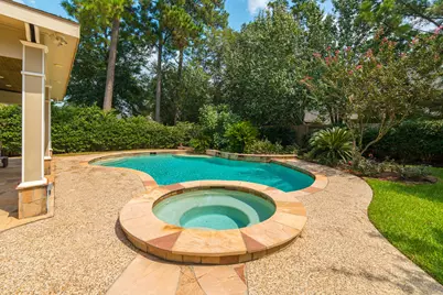 7 Stickley Court, The Woodlands, TX 77382 - Photo 8