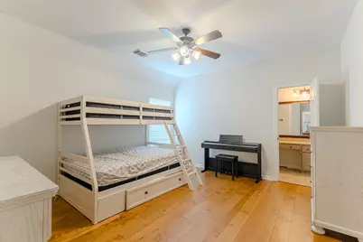 7 Stickley Court, The Woodlands, TX 77382 - Photo 22