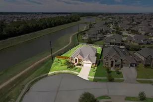 17903 Fernwood Bend Dr, Tomball, TX 77377 - Photo 2