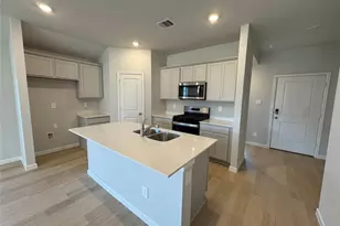 1717 Robinson Dr, Brenham, TX 77833 - Photo 4