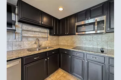 2016 Main Street #1502, Houston, TX 77002 - Photo 6