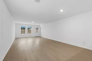 25409 Carnation Ct, Montgomery, TX 77316 - Photo 2