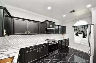 6931 Primrose Rd, Baytown, TX 77521 - Photo 8