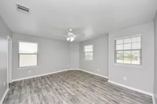 6931 Primrose Rd, Baytown, TX 77521 - Photo 38