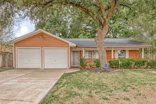 7022 Triola Ln, Houston, TX 77074 - Photo 2