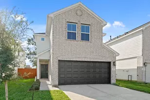 835 Red Oakland Dr, Houston, TX 77090 - Photo 1