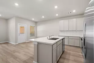 12343 Ridge Top Ct, Conroe, TX 77304 - Photo 4