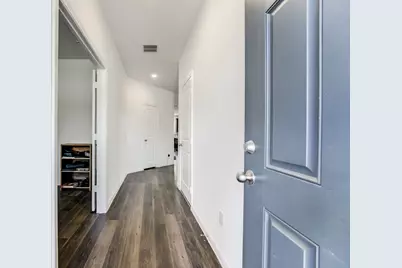 338 Shady Cedar Hill Lane, Conroe, TX 77378 - Photo 6