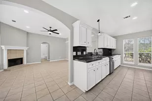 10546 Fawn Mist Dr, Conroe, TX 77303 - Photo 10