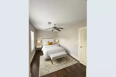 311 S 3rd Street, Highlands, TX 77562 - Photo 16