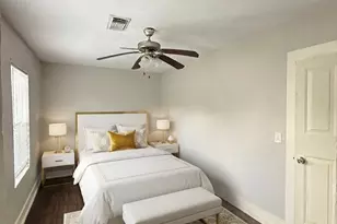 311 S 3rd St, Highlands, TX 77562 - Photo 16