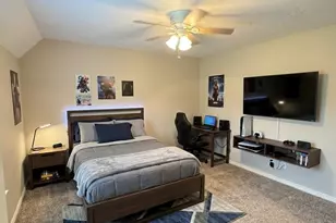 311 S 3rd St, Highlands, TX 77562 - Photo 8