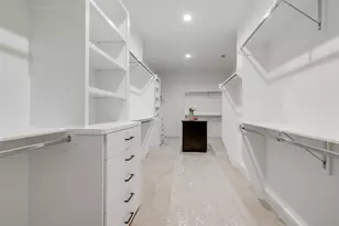 920 E 25th St, Houston, TX 77009 - Photo 38