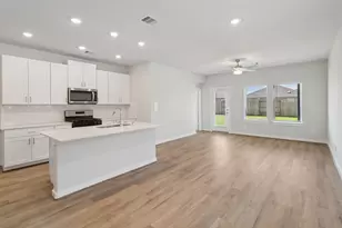 11408 Dark Amethyst Dr, Houston, TX 77048 - Photo 2