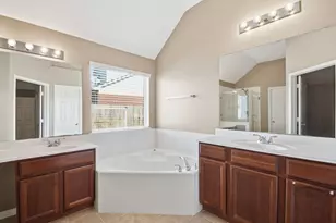 18915 Rustling Ridge Ln, Tomball, TX 77377 - Photo 18