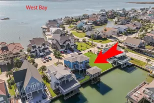 936 Long Reach Dr, Tiki Island, TX 77554 - Photo 48