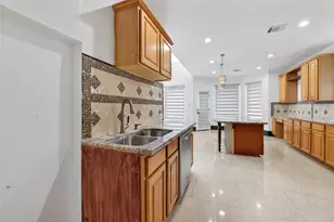 1311 Rene Ct, Sugar Land, TX 77479 - Photo 18
