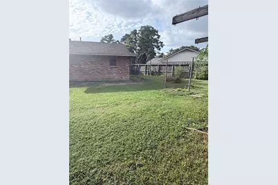 9206 Long Barrel Lane, Houston, TX 77040 - Photo 10