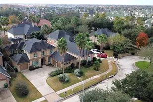 13323 Brentonwood Ln, Houston, TX 77077 - Photo 22