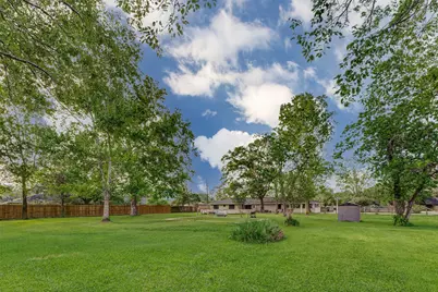 8100 Bender Road, Humble, TX 77396 - Photo 38