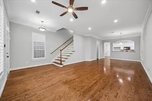 5818 Kiam St, Houston, TX 77007 - Photo 8