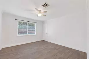 703 Coryell St, League City, TX 77573 - Photo 24