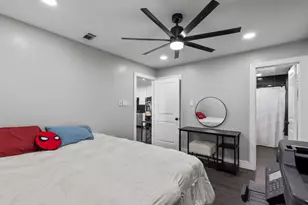 5406 S Tower Rd, Santa Fe, TX 77517 - Photo 18