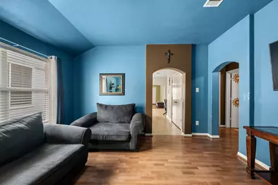 1023 Hampton Villa Lane, Houston, TX 77047 - Photo 6