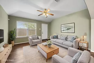 1023 Hampton Villa Ln, Houston, TX 77047 - Photo 14