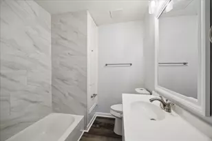 705 Westshire Dr, Houston, TX 77013 - Photo 12