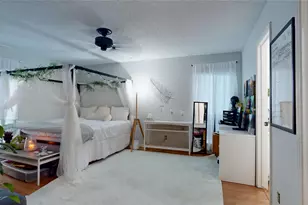 700 Thicket Ln, Houston, TX 77079 - Photo 6