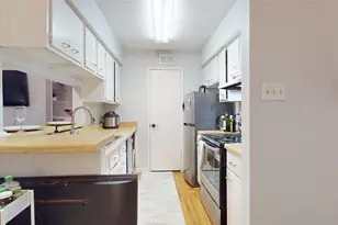 700 Thicket Ln, Houston, TX 77079 - Photo 22
