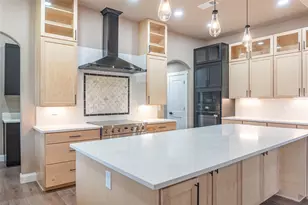 124 Hickory, Village Mills, TX 77663 - Photo 22