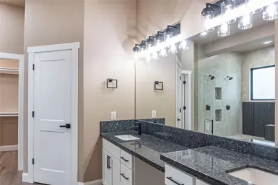 124 Hickory, Village Mills, TX 77663 - Photo 34