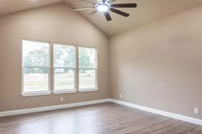 124 Hickory, Village Mills, TX 77663 - Photo 30