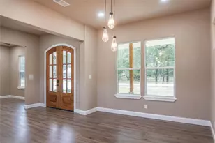 124 Hickory, Village Mills, TX 77663 - Photo 12