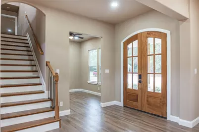 124 Hickory, Village Mills, TX 77663 - Photo 10