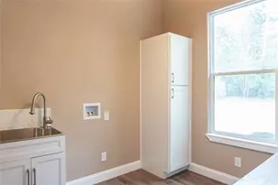 124 Hickory, Village Mills, TX 77663 - Photo 28