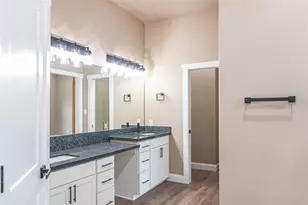 124 Hickory, Village Mills, TX 77663 - Photo 36