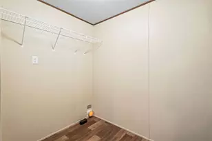 202 S Trice St, Willis, TX 77378 - Photo 20