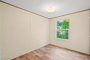 202 S Trice St, Willis, TX 77378 - Photo 16