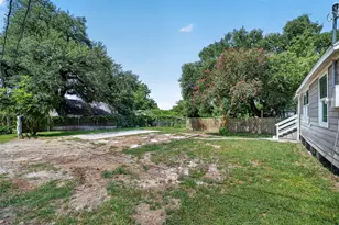 106 S 9th St, Houston, TX 77562 - Photo 44