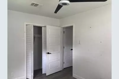 5727 Rue Street, Houston, TX 77033 - Photo 12
