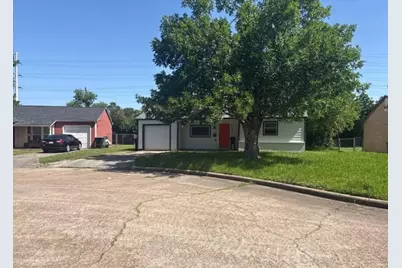 5727 Rue Street, Houston, TX 77033 - Photo 4