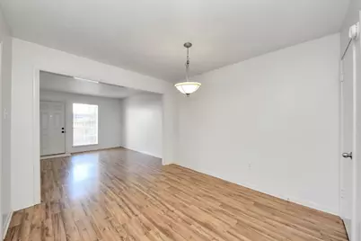 17105 Beaver Springs Dr Drive #9, Houston, TX 77090 - Photo 14